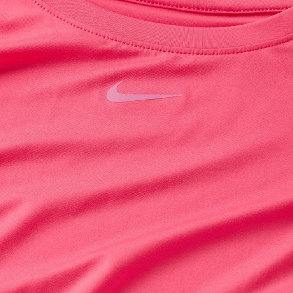 Nike Women's One Classic Dri-FIT Long Sleeve Shirt large Coral pink